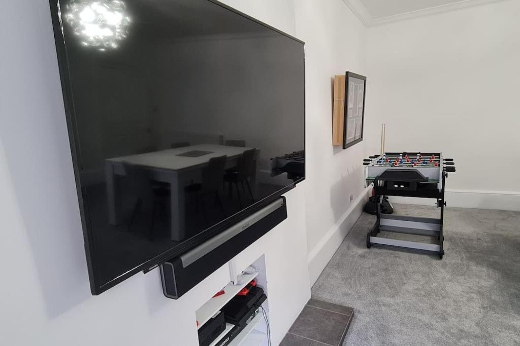 Apartamento Large 4 Bed Edimburgo Exterior foto